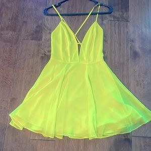 Bebe size 0, skater style dress.